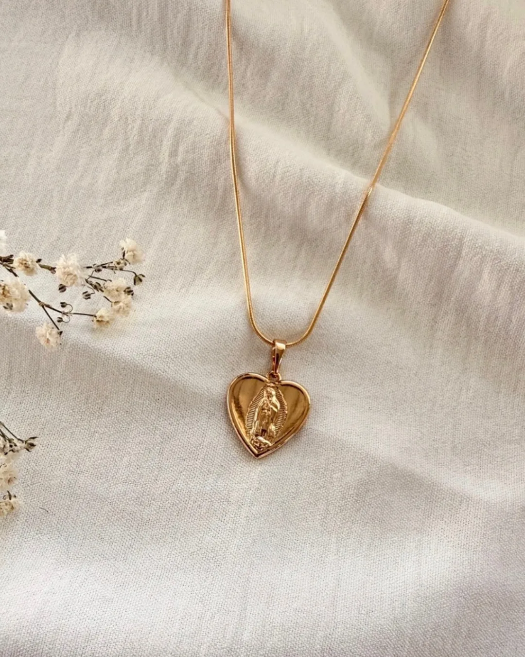 Collar virgencita